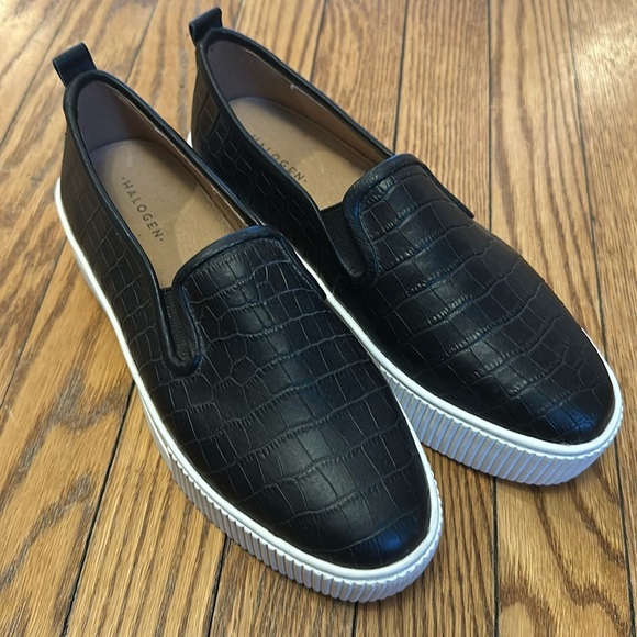 Halogen Black Platform Slip-On Shoes - Picture 1 of 7